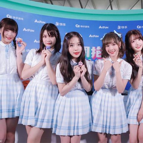 (akb48 樱桃湾之夏)AKB48樱桃湾之夏综艺：青春热辣舞台秀，用歌声舞蹈引发无限激情