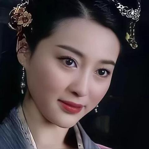 (三国无双角色大全)无双三国全部美人，妩媚绝伦，风华如梦，倾国倾城