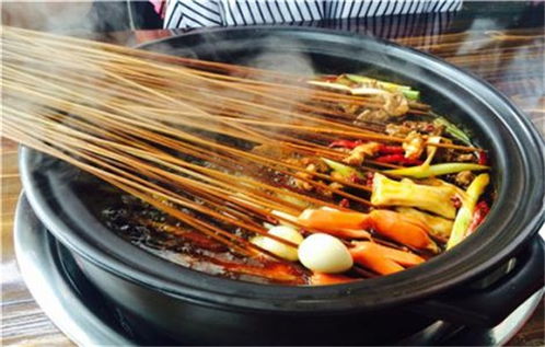 (经常吃串串香对身体危害大吗)经常吃串串对身体有什么害处?别让美味成为健康隐患! (经常吃串串香对身体危害大吗)经常吃串串对身体有什么害处?别让美味成为健康隐患!