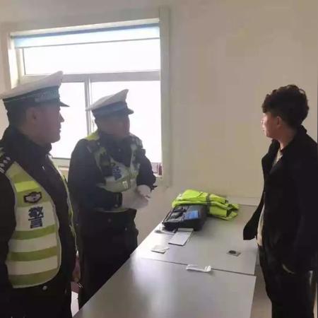 《疯狂出租车了不能玩？揭秘游戏背后的原因与玩家的反响探讨》