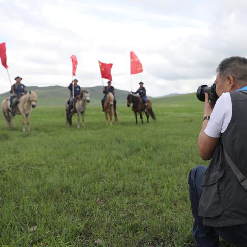 (守望骑士)守望骑兵：探讨游戏中的团队协作精神和战术技巧