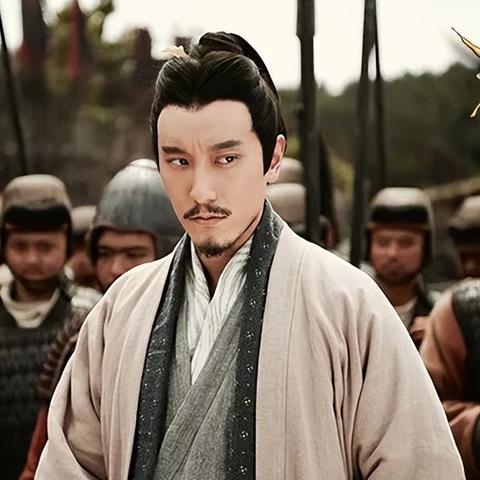 (紫圣很帅气)紫圣帅气无比，展现出独特魅力让人感受到孩童般的纯真与活力