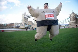 (相扑赛跑)奇幻世界中的奔跑相扑选手：穿越传奇的狂野之旅