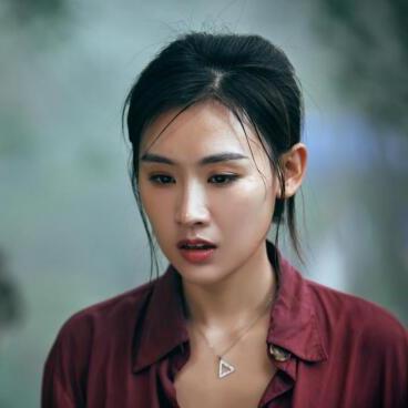 玩恐龙大战：探索史前生物的奇幻世界，尽情体验刺激的战斗与冒险