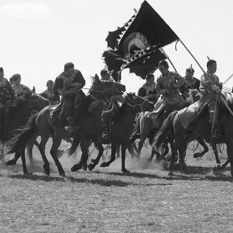 冰雪传奇攻略玩法：如何在寒冷的世界中绽放出耀眼的冰雪之光？