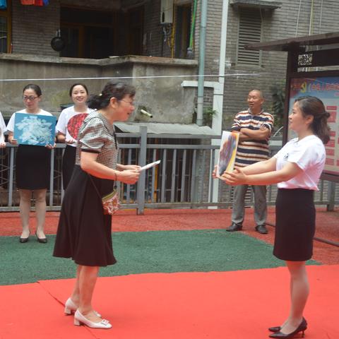 超越惯例的非一般职场游戏：挑战传统，突破枷锁，创新创意共赢