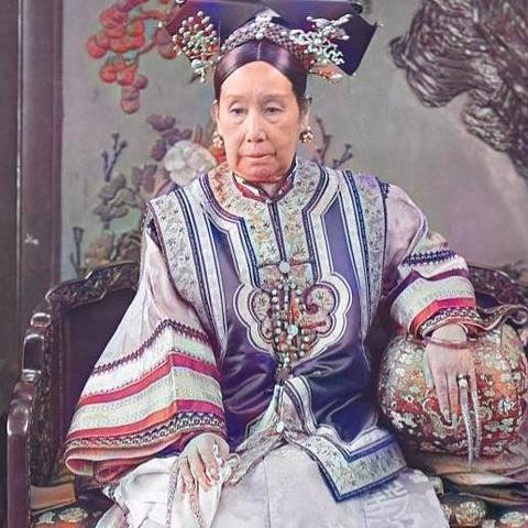 超越惯例的非一般职场游戏：挑战传统，突破枷锁，创新创意共赢