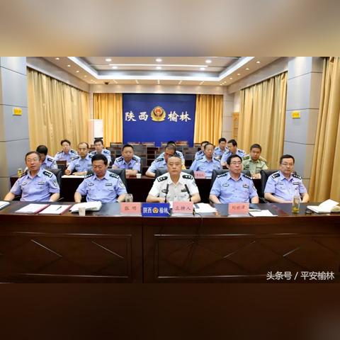 (模拟机场调度无限金币)体验模拟机场调度挑战的游戏，管理繁忙航班，保障安全顺畅