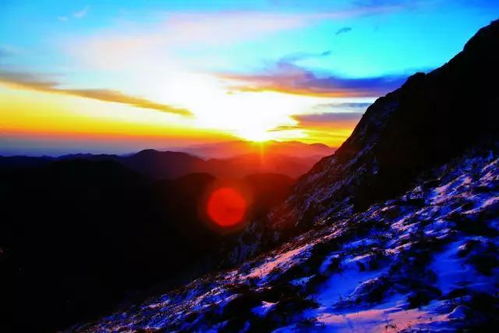 (苍茫之境美得纯净)在苍茫之境中探寻美的纯净，感受自然与心灵的和谐共鸣