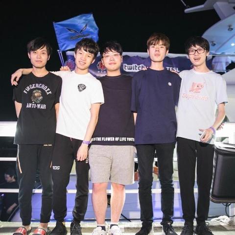 (妖姬msi)妖姬ok2：舞台上的魅力女王，魅惑全场的神秘魔力让人无法抗拒