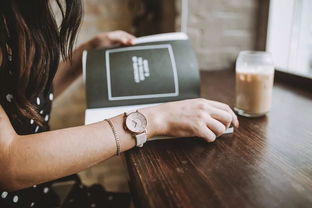 (dw情侣款手表)DW官网情侣系列手表，打造专属于你们的时尚配对