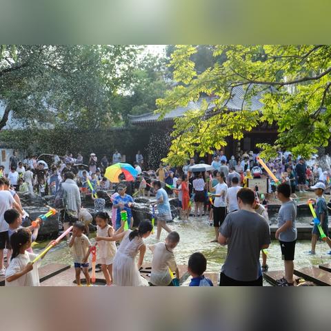 (全民疯狂)全民疯乐战免广告：尽情嗨玩，享受无打扰的畅快体验！