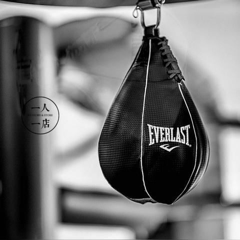 (搏击俱乐部片段)搏击俱乐部电影：探索格斗与自我成长的心路历程