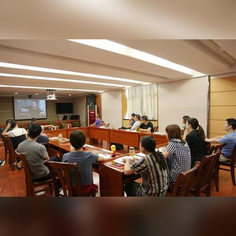 (英雄年代手游下载)探寻英雄年代手游官网：畅玩经典游戏，重温英雄传奇