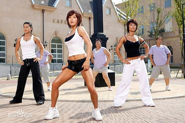 郑多燕核心骨盆健身舞：打造魅力身材与强健核心的完美结合课程