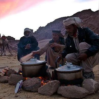 (《裁决》)探究裁决诗三个章的改进之路：挖掘潜力、破除困境、呈现精华