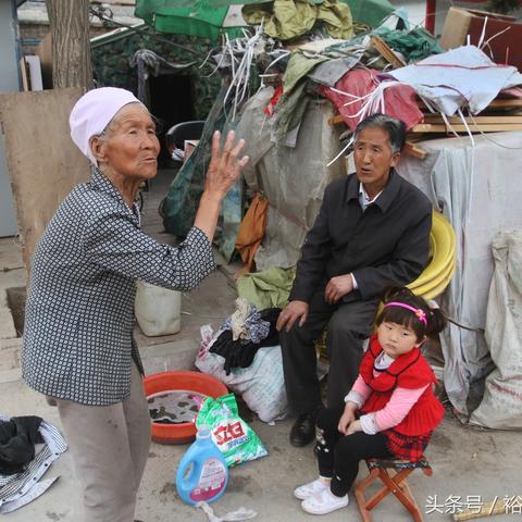(三国演义词曰的意思)三国演义：日复一日，力量悄然增长，每天多出一斤。