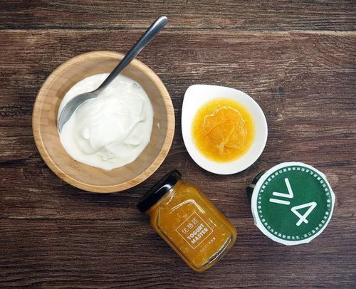 (坚果酸奶慕斯怎么吃)【美味又健康：坚果派对风味酸奶慕斯蛋糕的制作方法大揭秘】