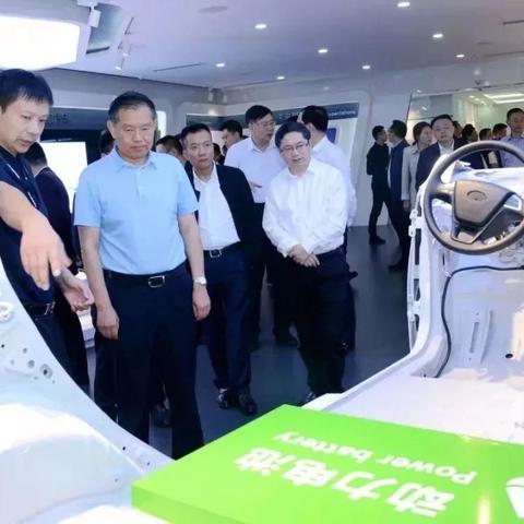 (大族机器人b轮融资)大族机器人惊艳亮相华为全联大会，开启智能时代大门