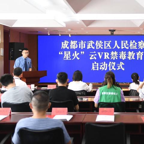 (星火之歌好玩吗)星火之歌是游戏吗？还是一部极具戏剧性的虚拟体验？