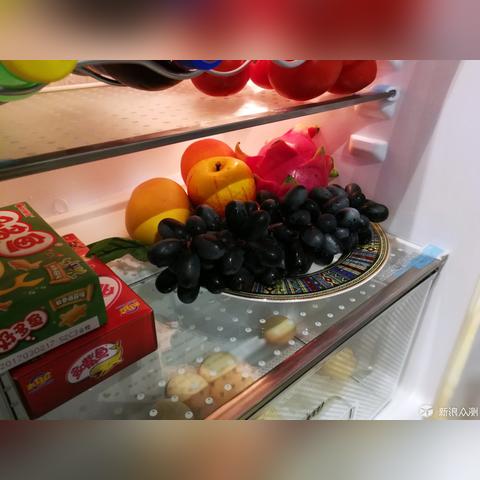 详细步骤解析：滚动迷你方块的绘制技巧与方法，如何让方块画面活力十足