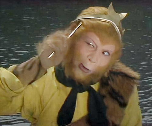 (孙悟空被紧箍咒念的头痛欲裂)孙悟空被紧箍咒的原著情节揭秘：无法自由的魔幻奇遇！