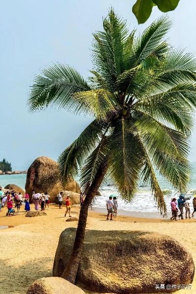 中国最南端的天涯海角——探索海南三亚这座充满热带风情的旅游胜地