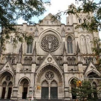 迎战风雨，城墙不能倒：探究古代城堡防线阵容的历史演变与策略变革