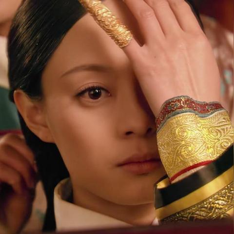 (屠龙二人组甄嬛传)重回宫廷：甄嬛屠龙传奇游戏