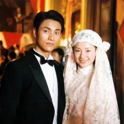 (屠龙二人组甄嬛传)重回宫廷：甄嬛屠龙传奇游戏