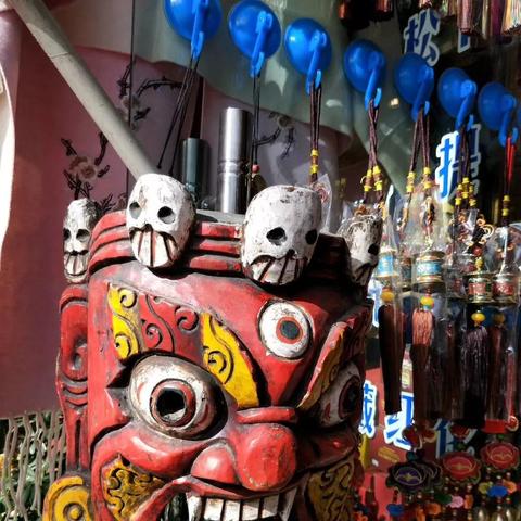 重走父母青春路：我的西藏半月旅行日记回忆录之300字心得分享