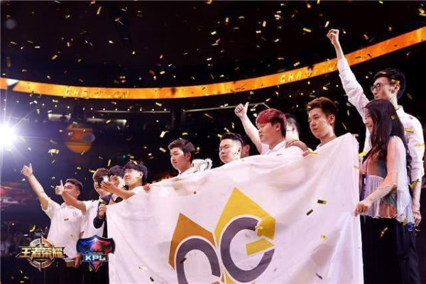 历届王者荣耀冠军：他们的荣耀及胜利之路，谁将成为下一位传奇王者？