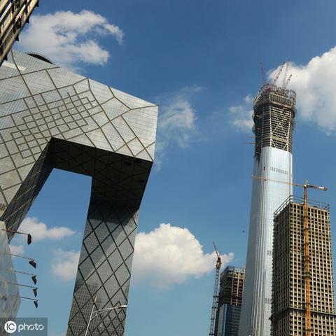 (微信盖房子游戏是什么)探究微信小程序盖房子游戏：数字建筑师的摩天梦想实现途径