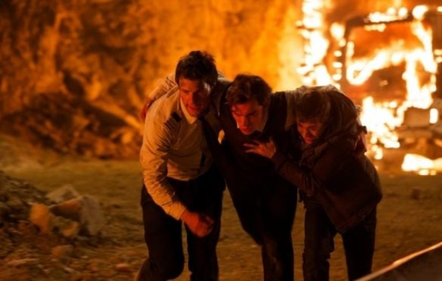 极限逃亡2：挑战极限的逃生之旅，探索未知危机与生存智慧的双重考验