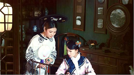 魏嬿婉在宫廷权力斗争中如何挨打挺过：《如懿传》深度解析魏嬿婉的坚韧与无奈