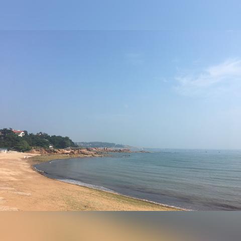 我想尽可能为您提供帮助。如下是我扩展的 "300字旅行日记作文：我在美丽的海滨小镇度过的难忘假期"。希望这个标题符合您的要求。 如果您需要更多帮助，请随时告诉我。