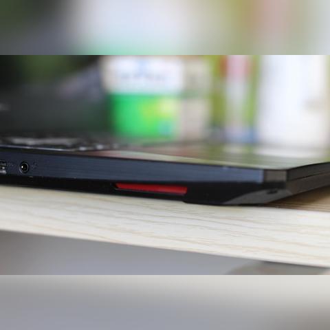 虚拟现实技术下的揭秘：如何有效识别和打击穿越火线手游中的开挂行为