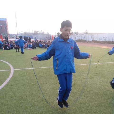 (小燕子的故事视频)下 小燕子：儿童故事里的小燕子是如何展翅高飞的？