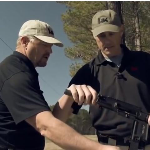 (三角洲大战场)三角洲烽火战场：战火燃尽的沙漠冲突与生机