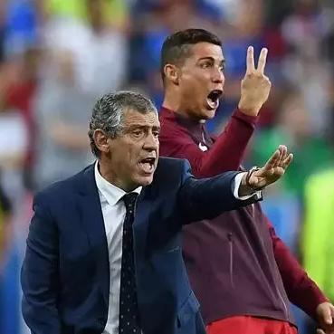 (荣耀军团手游视频)荣耀军团无限圣杯下载指南：安卓与iOS如何下载？