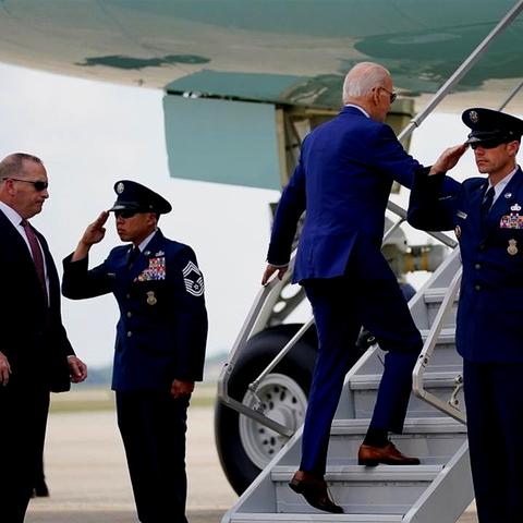 (绊倒的家伙游戏怎么联机)绊倒的家伙(联机版：让你摔倒的对手，一同探索冒险世界