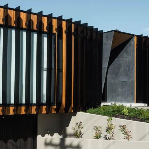 (光影里的创意)探索光影之美：创意作品展现独特视角