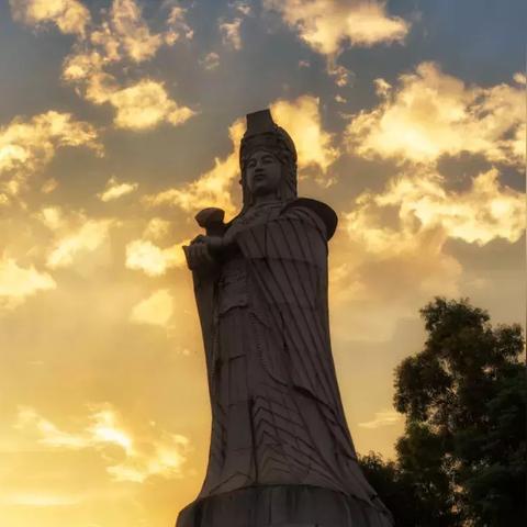 (历史长河中涌现出的英雄人物)漫游千年：探寻历史长河中最卓越的5位英雄