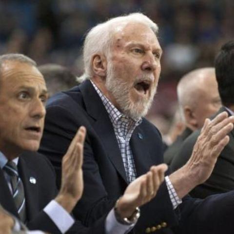 (铁血阵地真人cs)下载铁血阵地攻速版，一键畅玩最刺激的战斗！