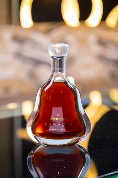 杯莫停轩尼诗价格大揭秘！全面解析轩尼诗酒价格，让你完全了解