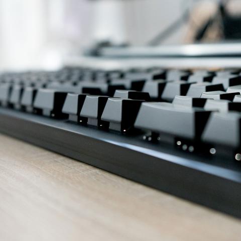 (猎魂光蛛幻彩版)探秘神秘猎魂光蛛V3：超越想象的神奇力量和神秘能力