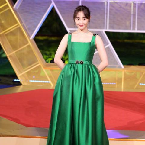 (水晶打架的游戏)探寻益智乐趣：打水晶的游戏究竟叫什么？