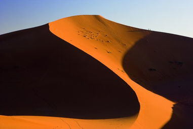 (此生不可错过的30次天堂之旅)探寻天堂之路：穿越功略追寻最美乡村