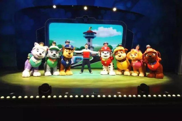 神秘、勇敢、机智——揭秘狗狗特工队成员的独特名字及其背后的故事