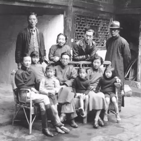 (探索传奇全集视频)探寻宗师传奇官方网入口，传奇之路尽在眼前